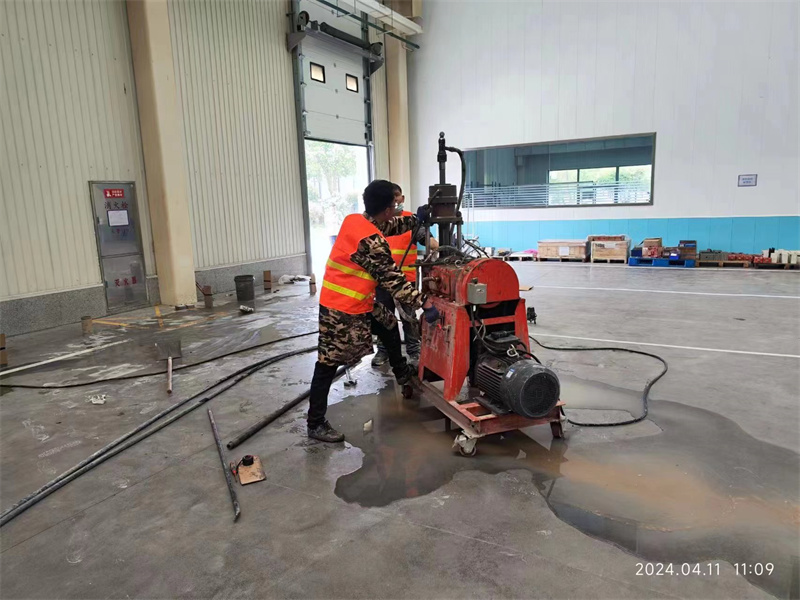 水富厂房地面下沉塌陷注浆加固施工